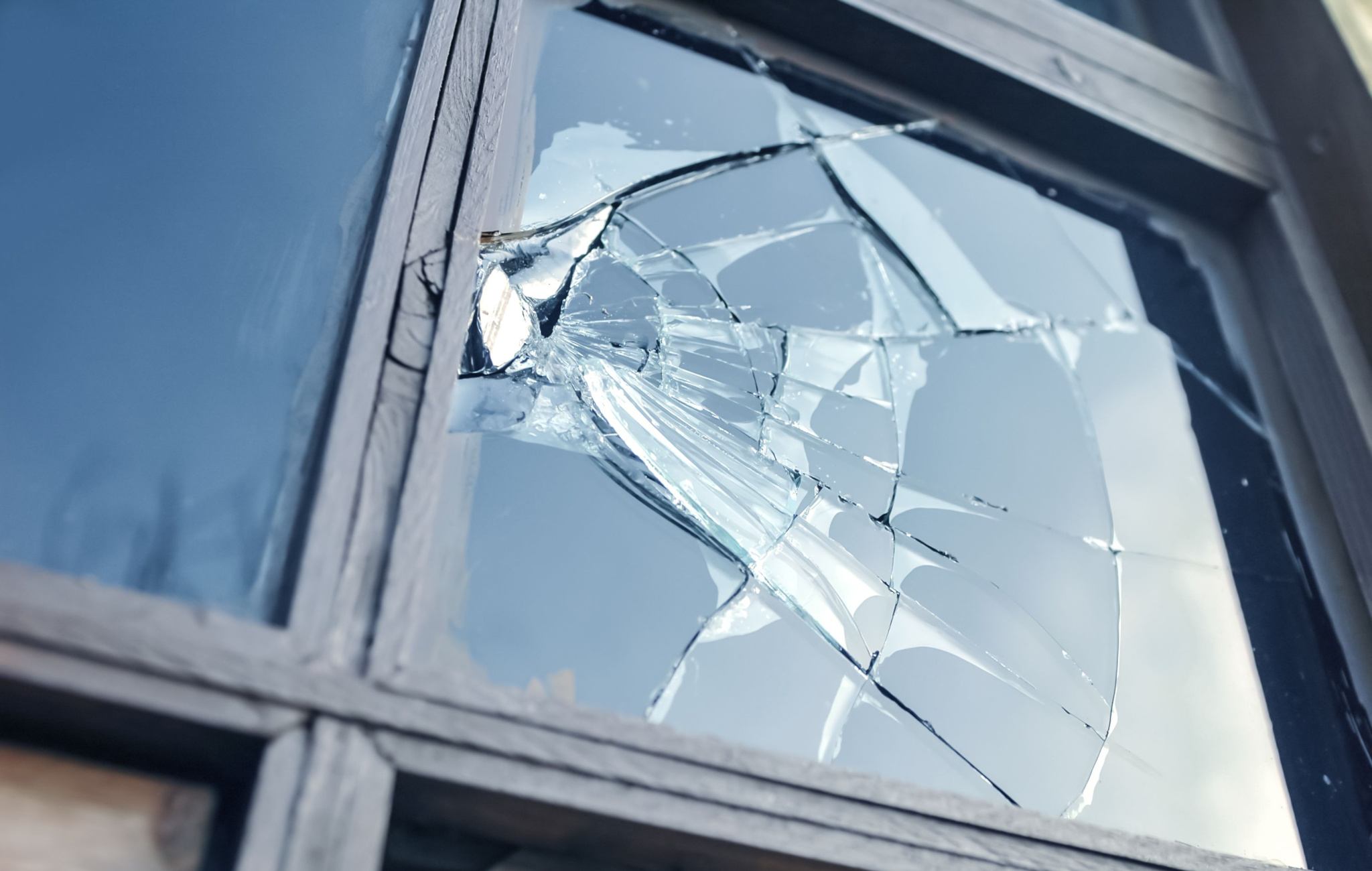 brokenglasswindow